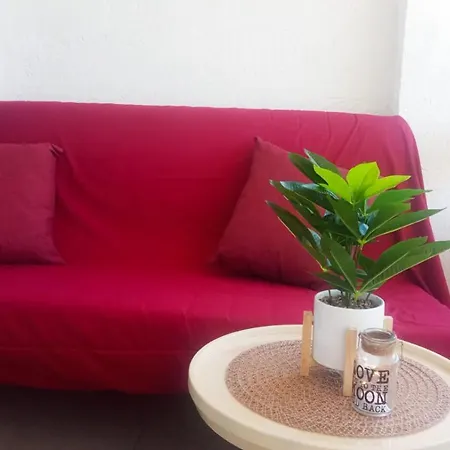 Sottovento Semesterbostad *